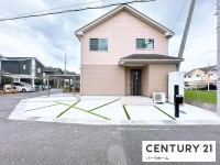 滋賀県草津市を中心とした不動産売買のセンチュリー21 パークホーム｜スタッフのオススメ物件や、オープンハウス・現地説明会など最新情報をお届け 駐車4台可！JR守山駅歩20分！角地！2026年7月リフォーム済