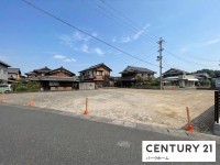 滋賀県草津市を中心とした不動産売買のセンチュリー21 パークホーム｜スタッフのオススメ物件や、オープンハウス・現地説明会など最新情報をお届け 建築条件無！土地86.30坪！二方道路に面す！お好きな建築会社で建築できます！