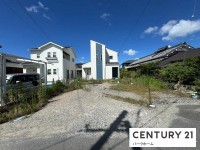 滋賀県草津市を中心とした不動産売買のセンチュリー21 パークホーム｜スタッフのオススメ物件や、オープンハウス・現地説明会など最新情報をお届け 令和3年建築！太陽光＆蓄電池！オール電化省エネ住宅！LDKにはピットリビングとスキップフロアを採用！固定階段付きロフト有！