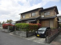 滋賀県草津市を中心とした不動産売買のセンチュリー21 パークホーム｜スタッフのオススメ物件や、オープンハウス・現地説明会など最新情報をお届け 南西角地！敷地64.33坪！オール電化！閑静な住宅街！スーパー徒歩5分！