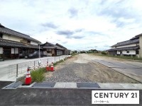 滋賀県草津市を中心とした不動産売買のセンチュリー21 パークホーム｜スタッフのオススメ物件や、オープンハウス・現地説明会など最新情報をお届け 建築条件無！151.21坪！平坦地！車の離合ができる専用通路！お好きな建築会社で建築できます！