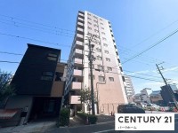 滋賀県草津市を中心とした不動産売買のセンチュリー21 パークホーム｜スタッフのオススメ物件や、オープンハウス・現地説明会など最新情報をお届け 2026年9月リノベーション！京阪唐橋前駅歩5分！最上階角住戸！二面バルコニー！瀬田川花火大会目の前！