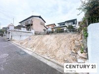 滋賀県草津市を中心とした不動産売買のセンチュリー21 パークホーム｜スタッフのオススメ物件や、オープンハウス・現地説明会など最新情報をお届け 建築条件無！土地58.75坪！更地！南向き！お好きな建築会社で建築できます！