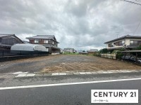 建築条件無！土地約72.8坪！更地！南東向き！お好きな建築会社で建築できます！