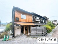 JR大津駅徒歩9分！人気のパン屋の居抜き物件！什器備品付き！2022年9月改装済み！２方道路に面した角地です！