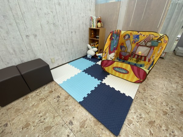 キッズルームもあります。気軽にお立ち寄り下さい。