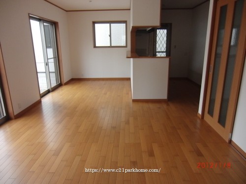 リビングダイニング