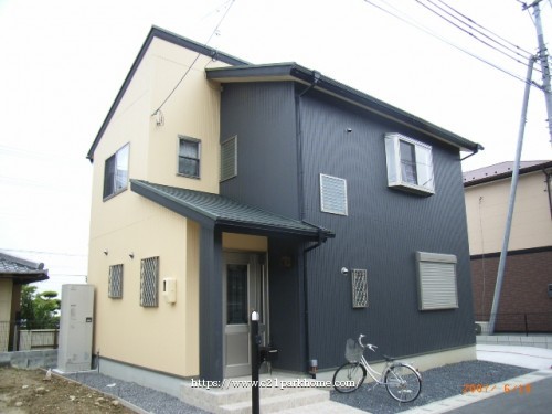 E, パークタウン衣川 （琵琶湖も眺望）